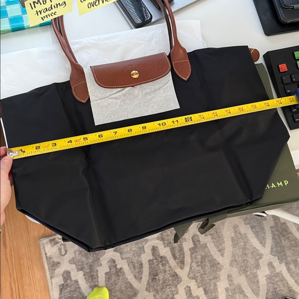 NWOT Longchamp Le Pilage Tote L1899089001 - Picture 4 of 11